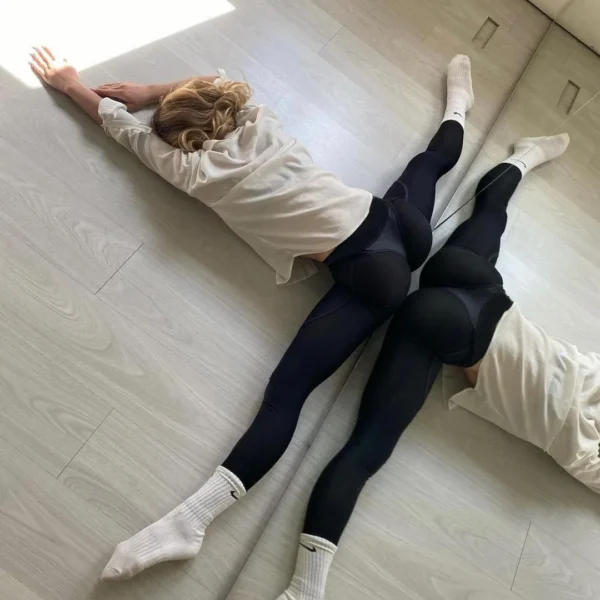 טייץ נשים מחטב בגזרה גבוהה עם תפר מעוצב – מרים, מדגיש ומחמיא לגוף | מושלם לאימון, ריצה ויוגה - Image 7